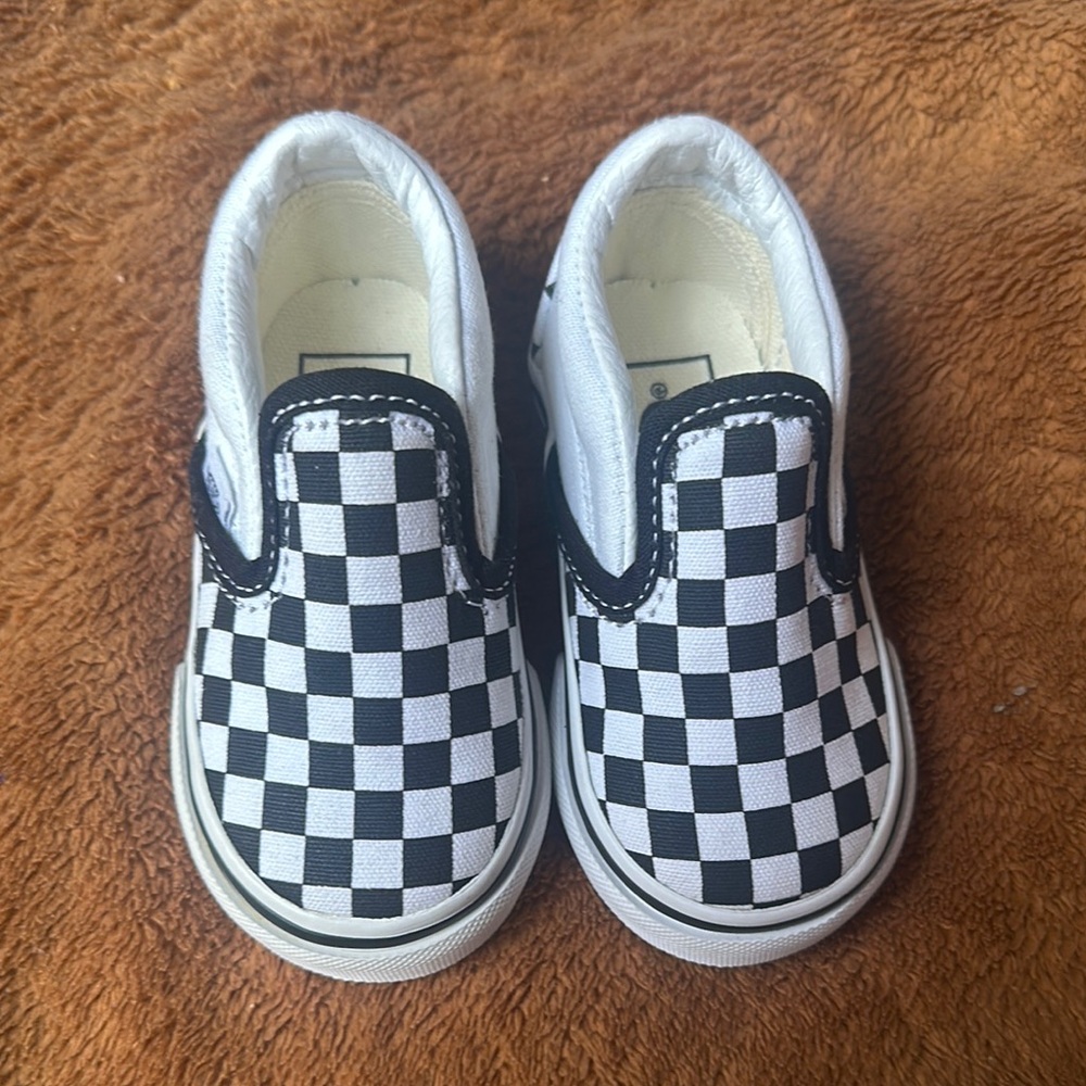 Baby/Toddler Checkered Slip On Vans